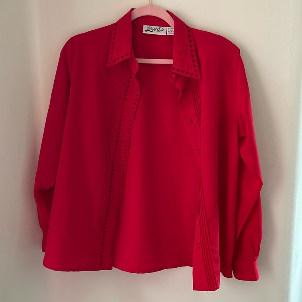 Dagger collar red vintage long sleeve button up